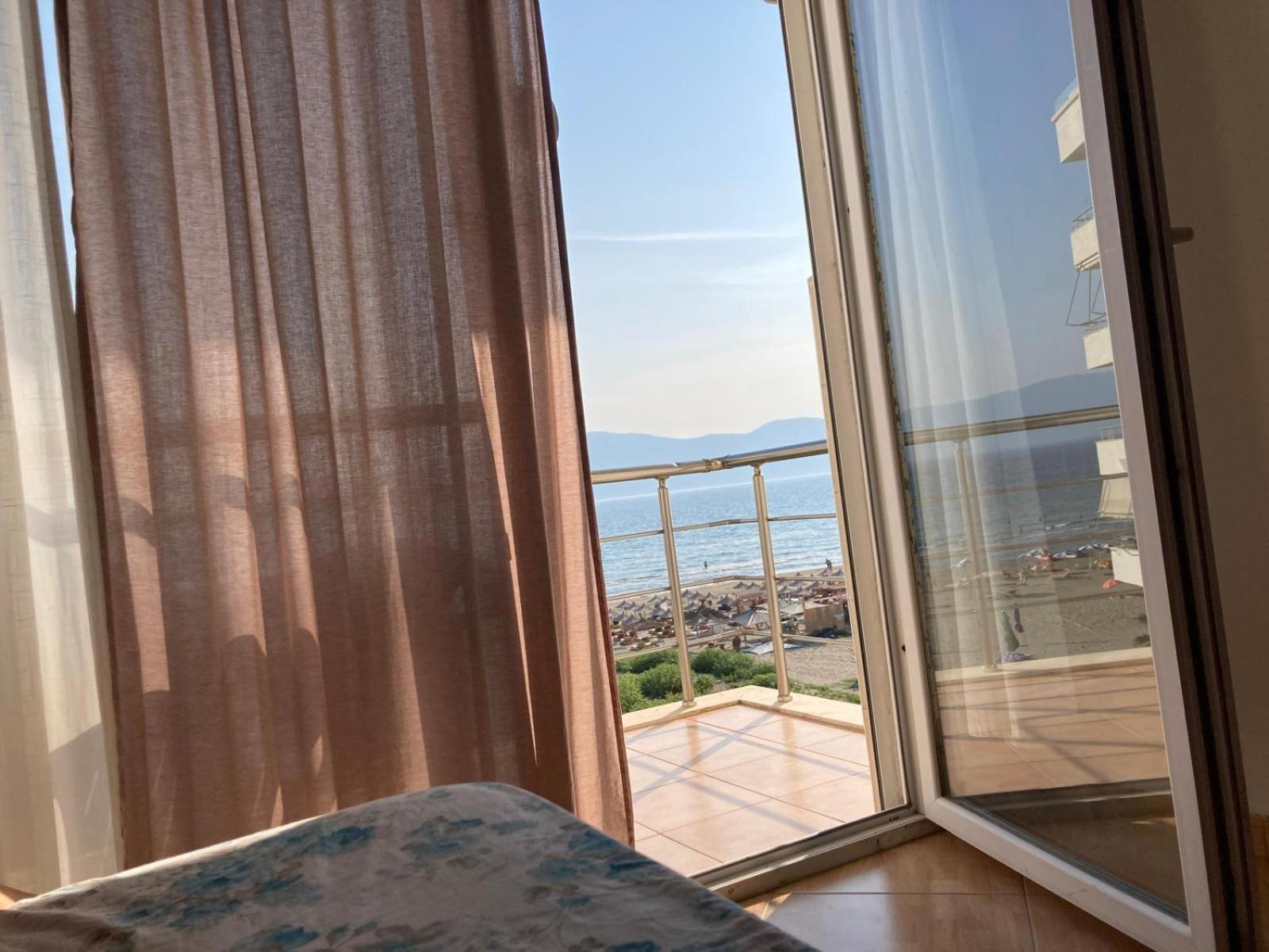Relax Rental Vlore Exterior photo